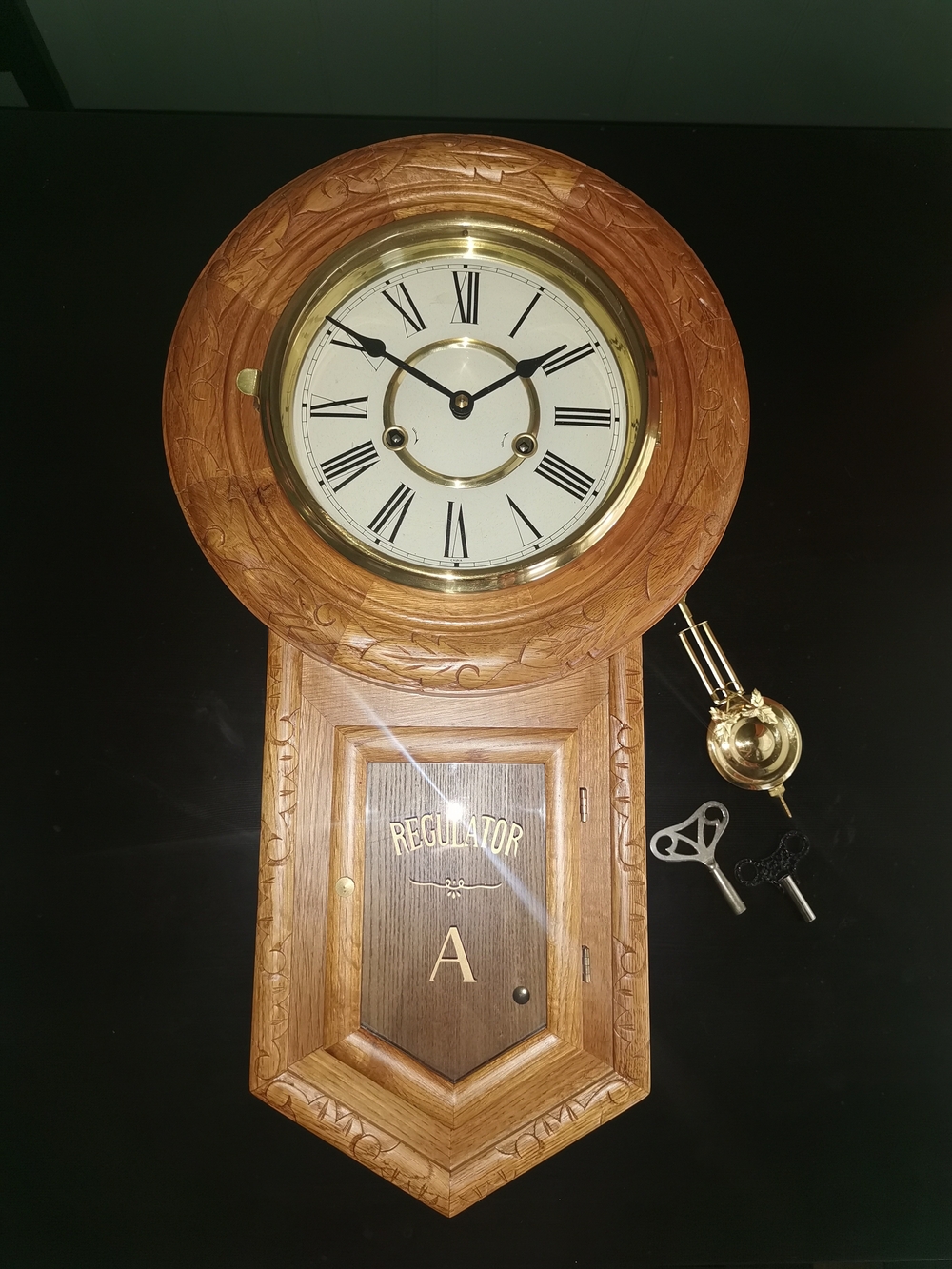 Vintage Oak Regulator A Wall Clock Engraved W/Keys & Pendulum Works